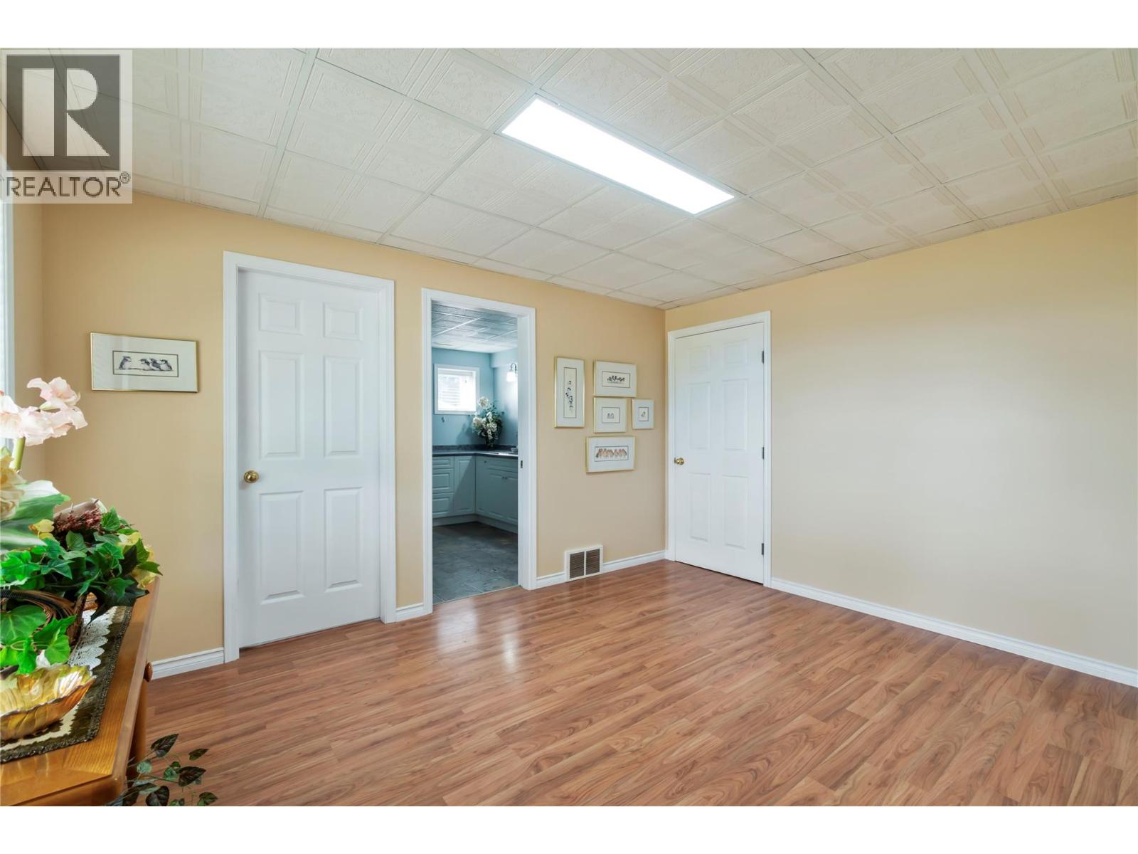 1406 Huckleberry Drive, Sorrento, British Columbia  V0E 2W1 - Photo 26 - 10395158