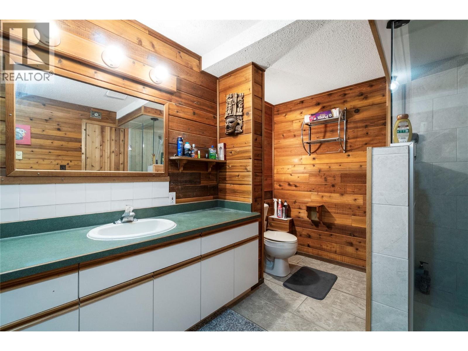 1961 16 Street Ne, Salmon Arm, British Columbia V1E 3Z8 - Photo 37 - 10395440
