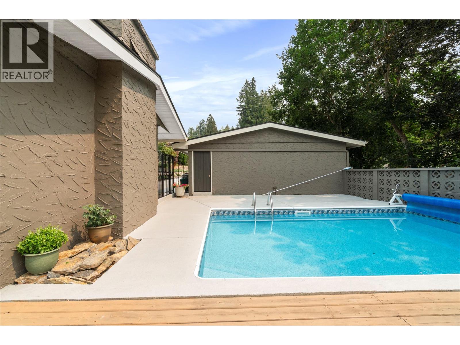 1961 16 Street Ne, Salmon Arm, British Columbia V1E 3Z8 - Photo 42 - 10395440