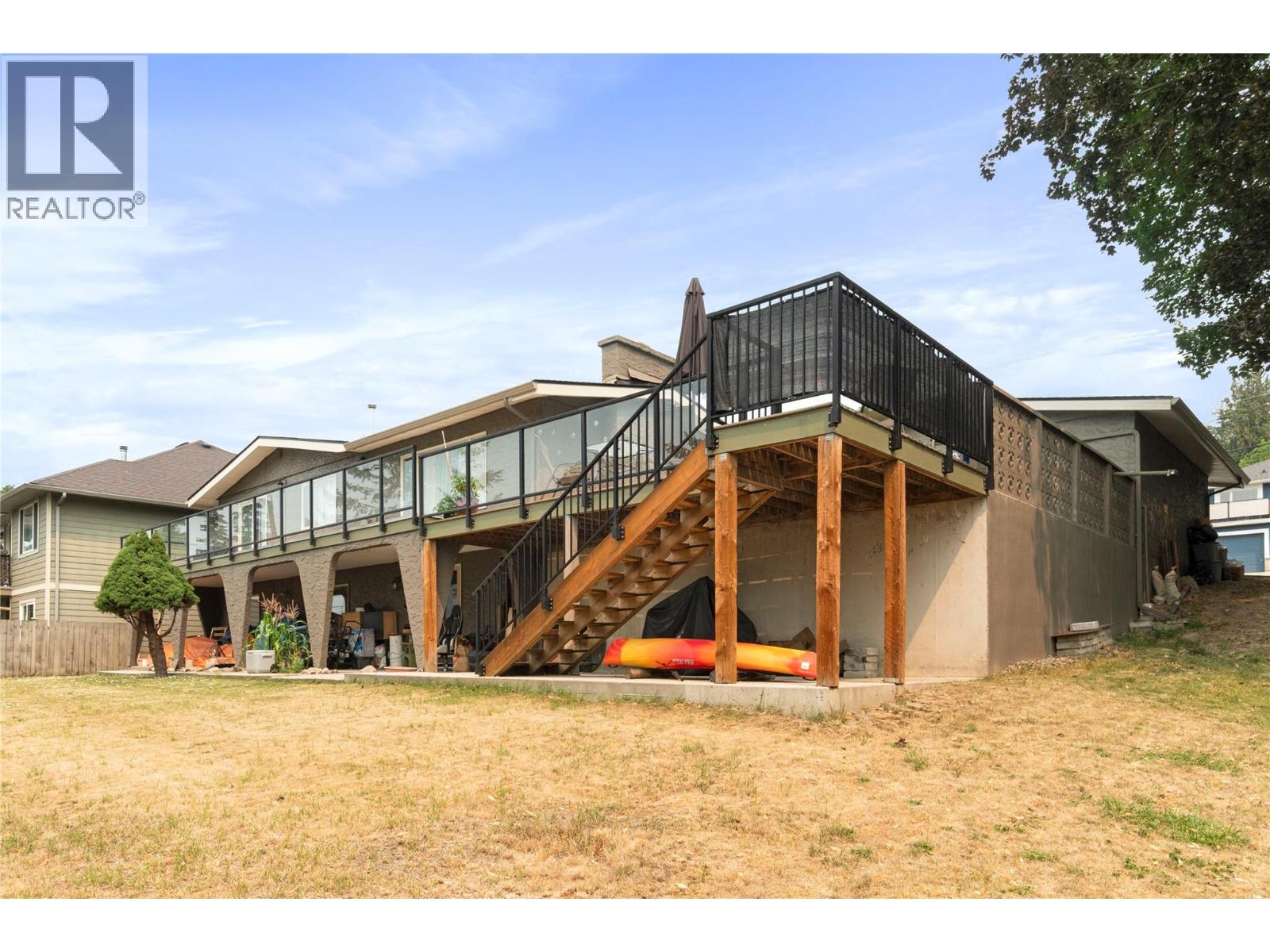 1961 16 Street Ne, Salmon Arm, British Columbia V1E 3Z8 - Photo 48 - 10395440