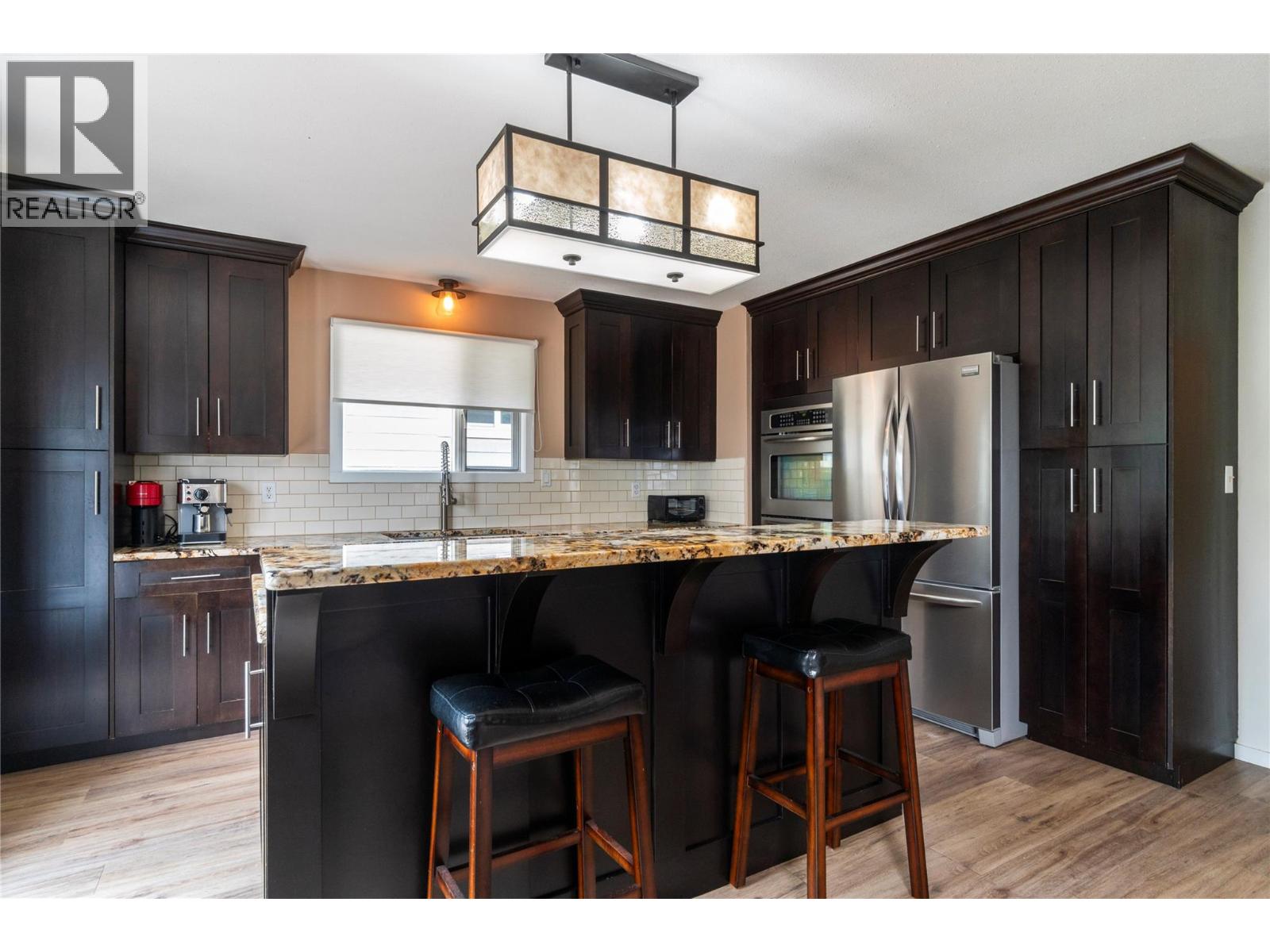 1961 16 Street Ne, Salmon Arm, British Columbia V1E 3Z8 - Photo 8 - 10395440