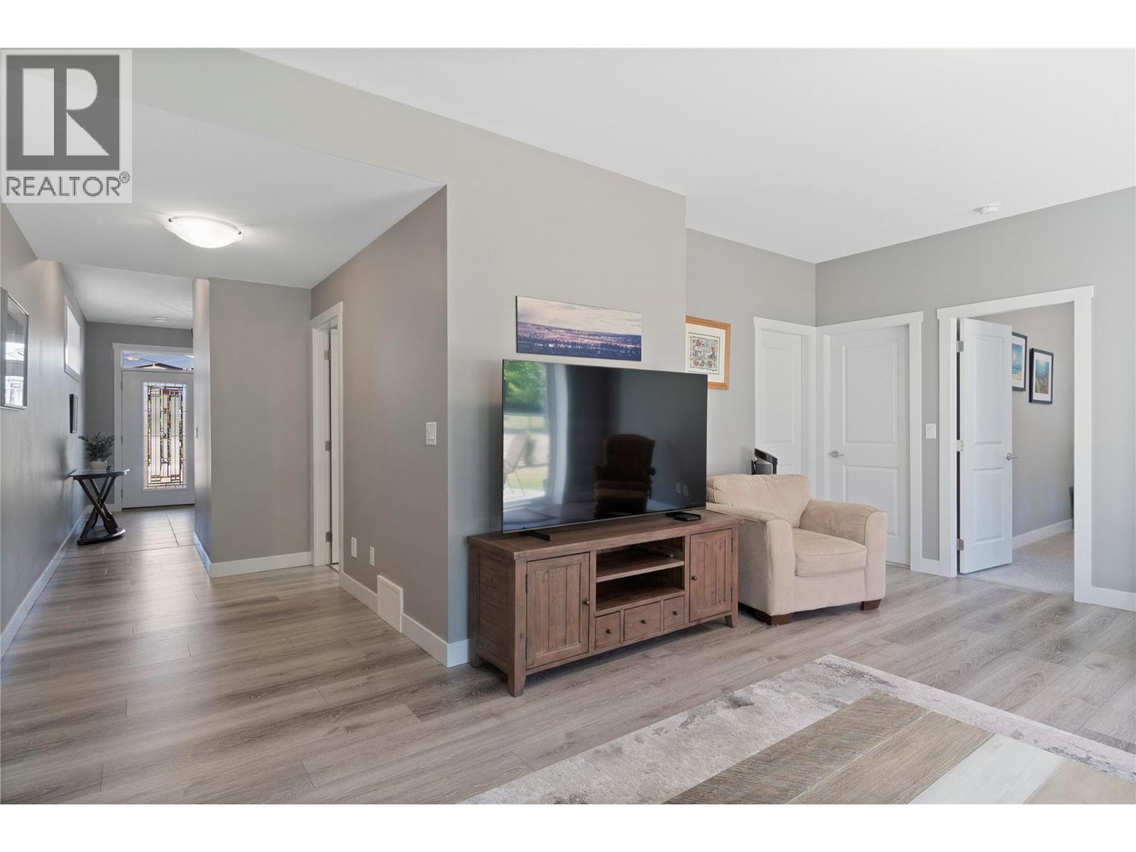 1791 10 Street Sw Unit# 37, Salmon Arm, British Columbia  V1E 0E9 - Photo 29 - 10396546