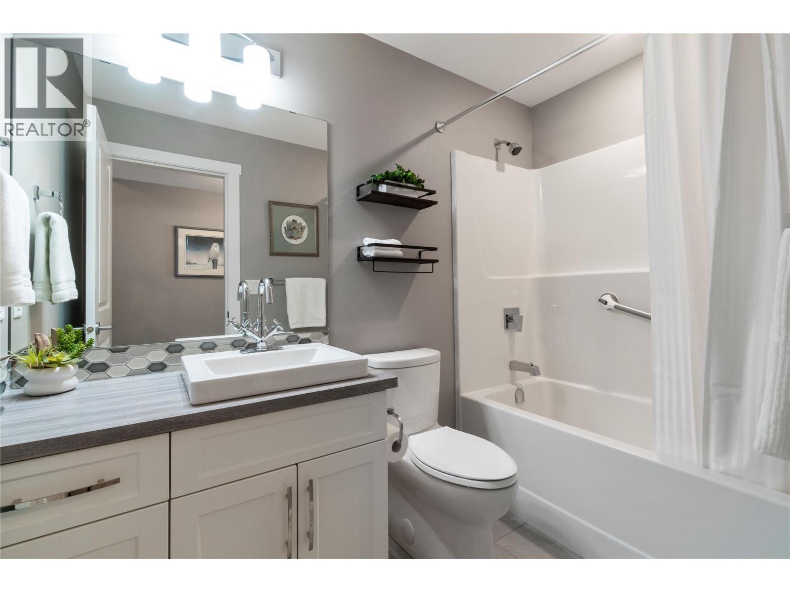 1791 10 Street Sw Unit# 37, Salmon Arm, British Columbia  V1E 0E9 - Photo 33 - 10396546
