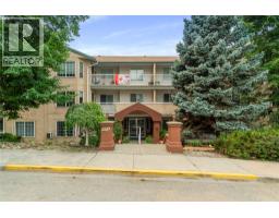 <div class="price">$389,000</div> 251 6 Street Se Unit# 303<br>Salmon Arm, British Columbia<br><div class='bed_bath'>2 Bed | 2 Bath</div>