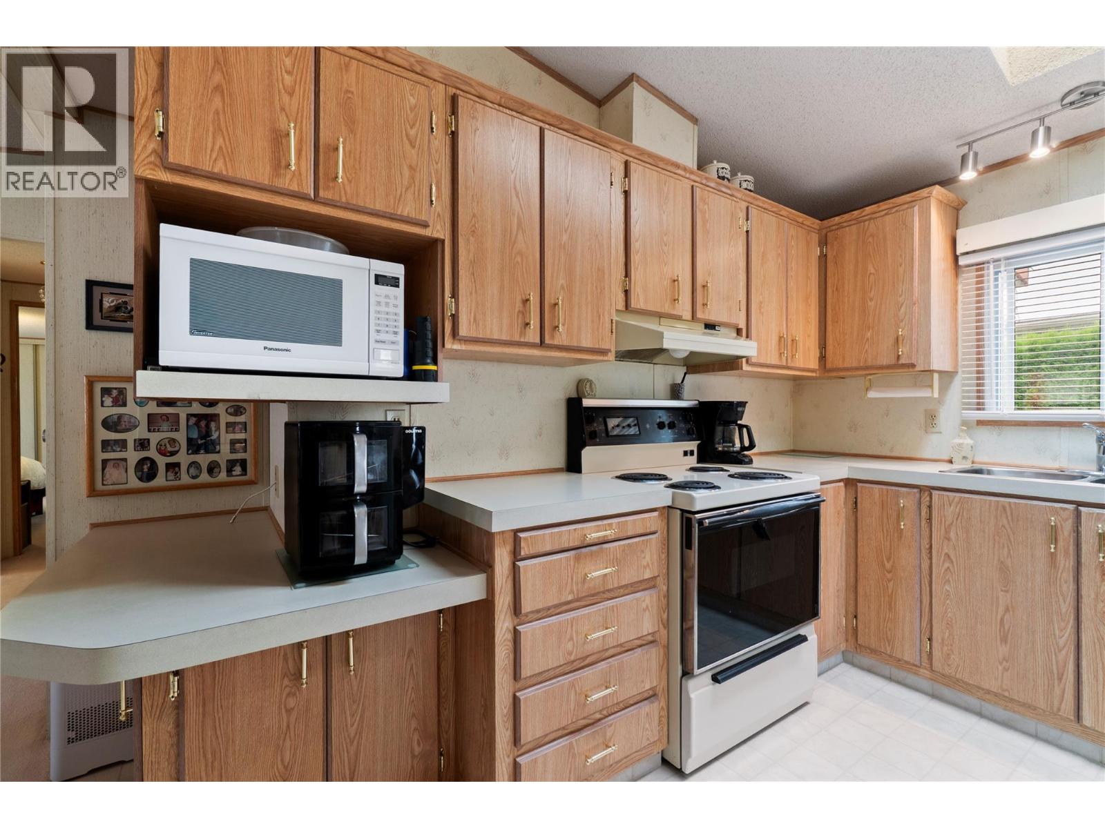 1361 30 Street Se Unit# 26, Salmon Arm, British Columbia V1E 2N4 - Photo 10 - 10396911