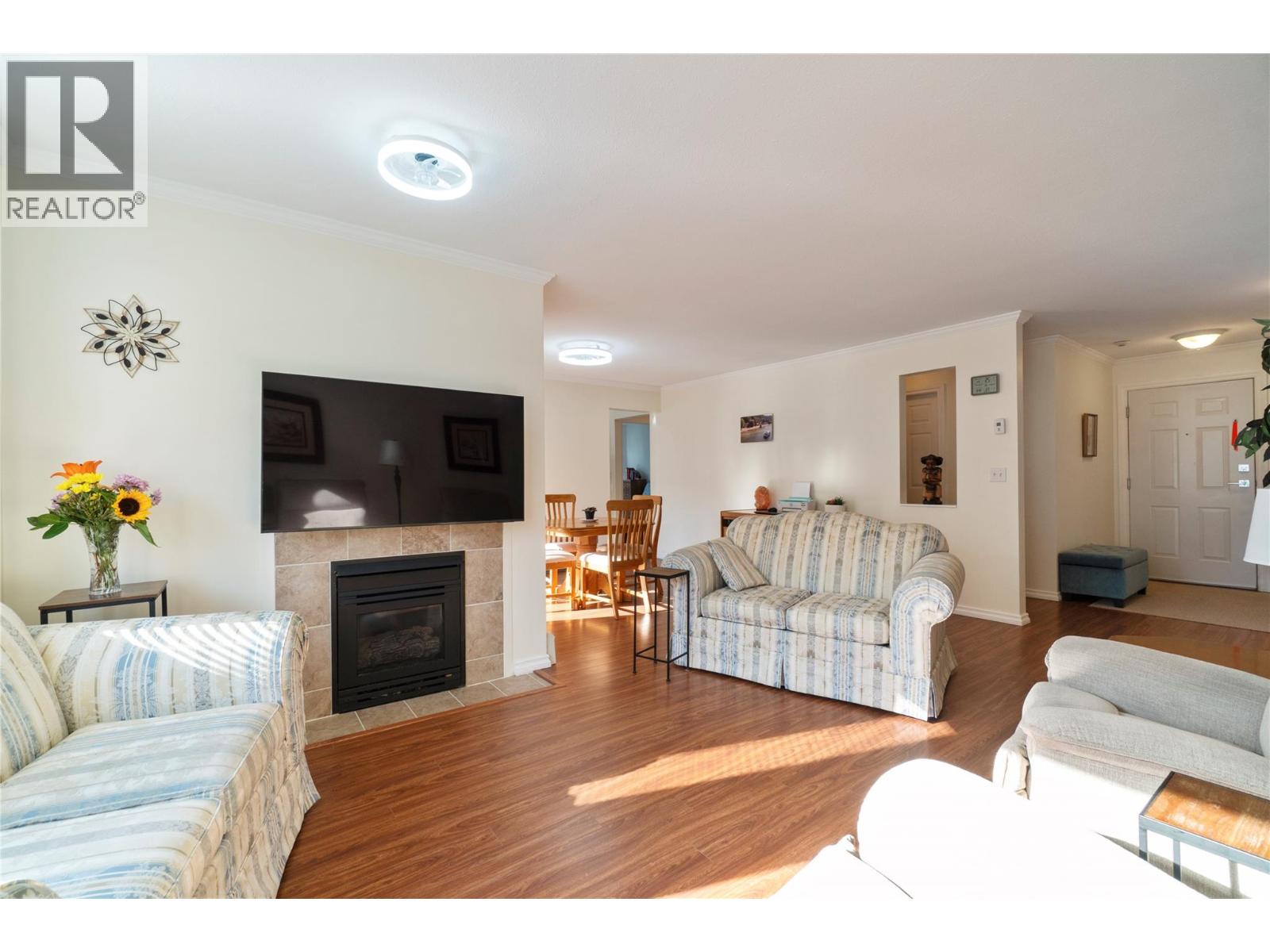 250 5 Street Se Unit# 107, Salmon Arm, British Columbia V1E 1J8 - Photo 5 - 10398899