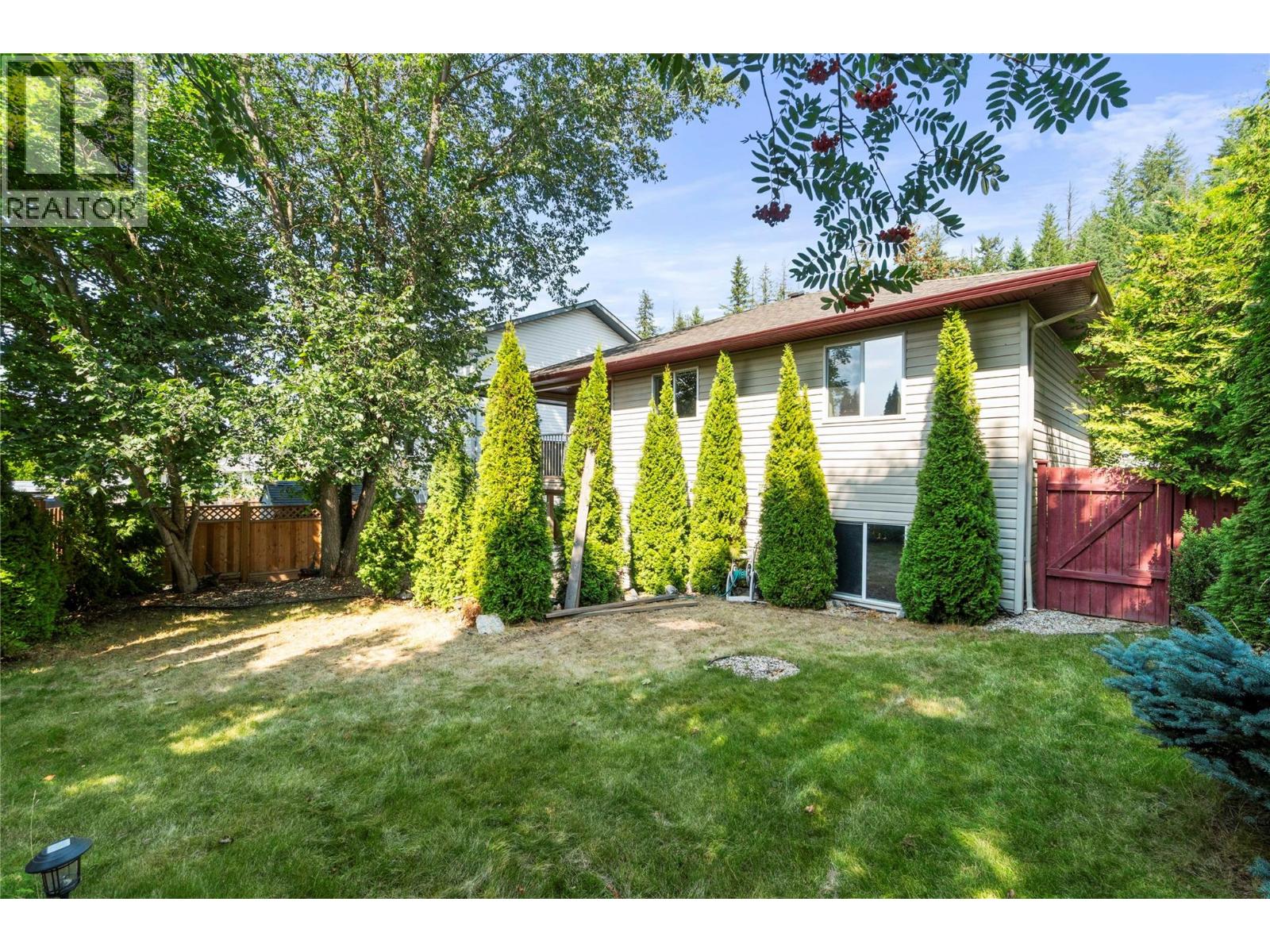 831 37 Street Se, Salmon Arm, British Columbia V1E 3M2 - Photo 48 - 10399399