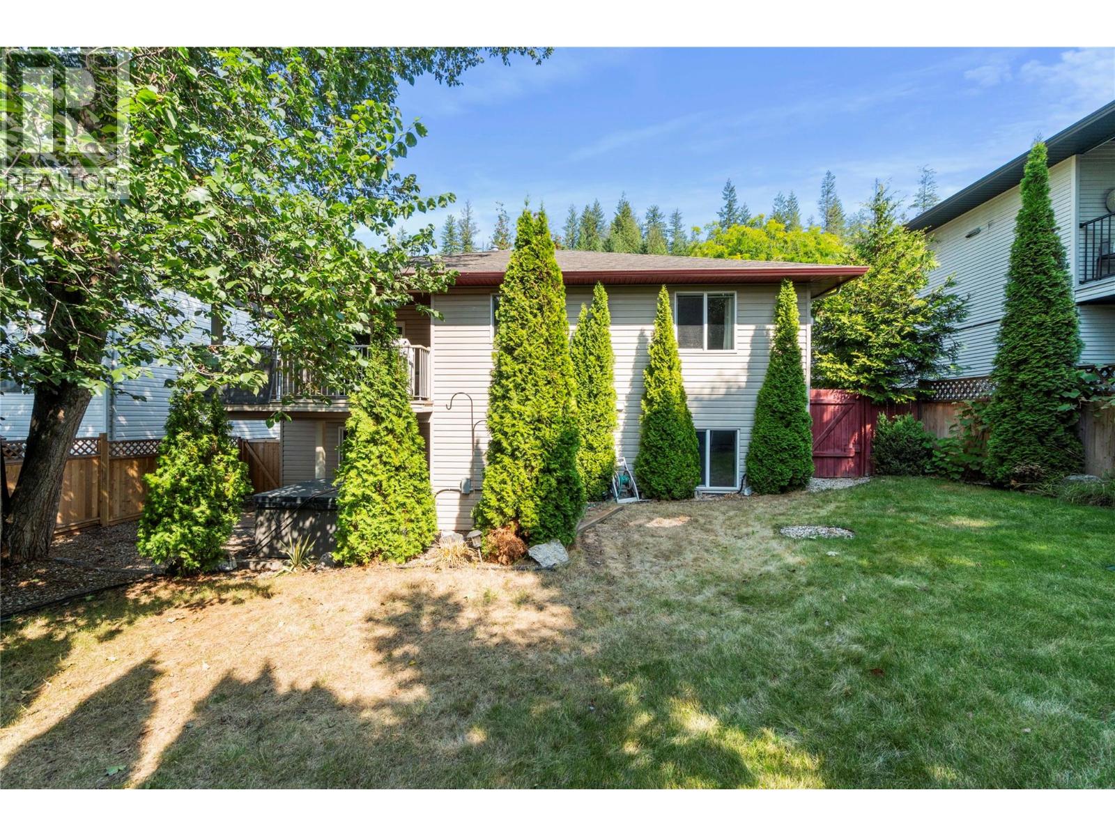831 37 Street Se, Salmon Arm, British Columbia V1E 3M2 - Photo 49 - 10399399