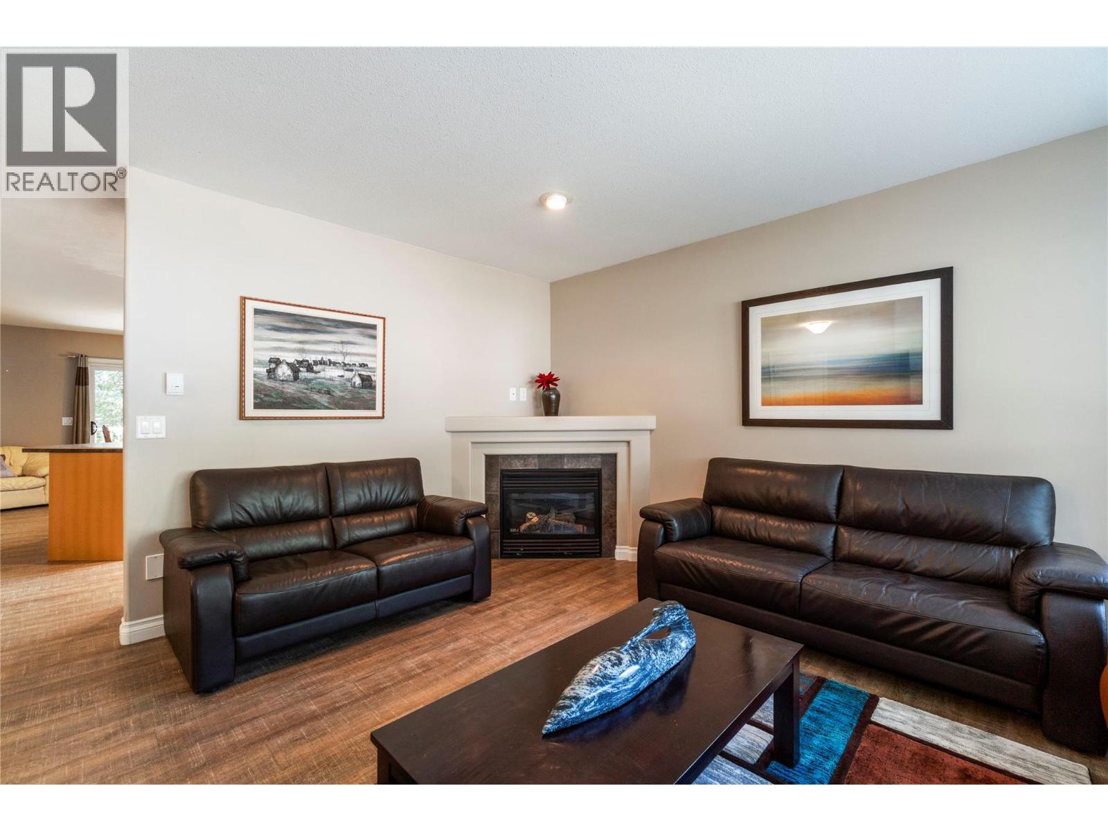 831 37 Street Se, Salmon Arm, British Columbia V1E 3M2 - Photo 5 - 10399399