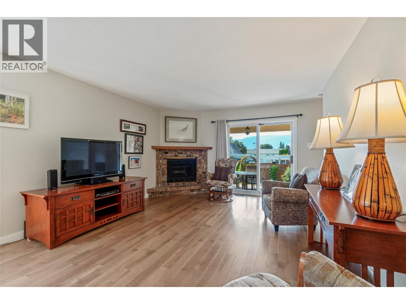 2415 5 Avenue Ne, Salmon Arm, British Columbia V1E 1Y9 - Photo 11 - 10399524