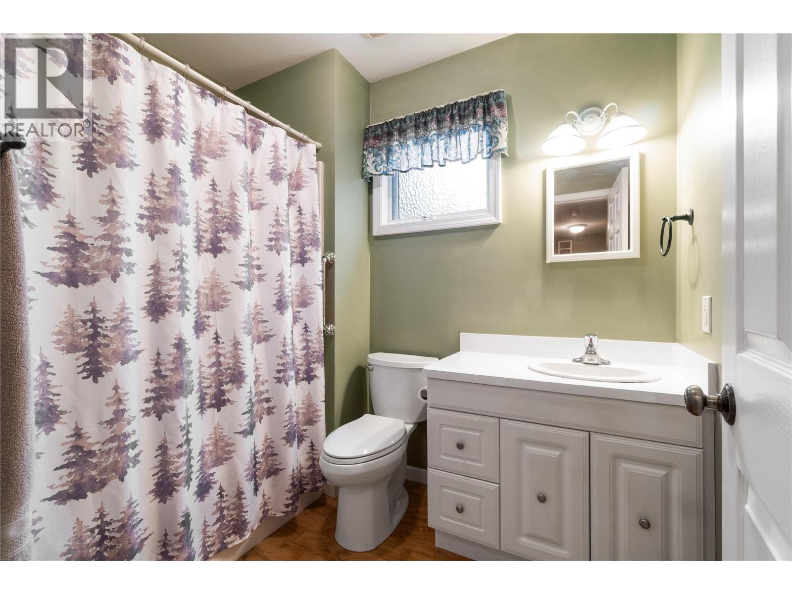 2970 30 Street Ne, Salmon Arm, British Columbia  V1E 3G7 - Photo 18 - 10399739