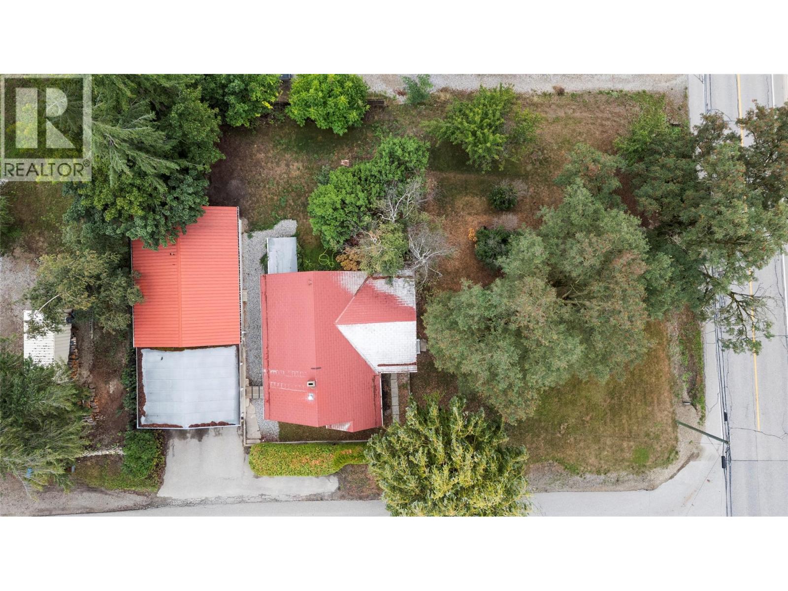 2970 30 Street Ne, Salmon Arm, British Columbia  V1E 3G7 - Photo 2 - 10399739
