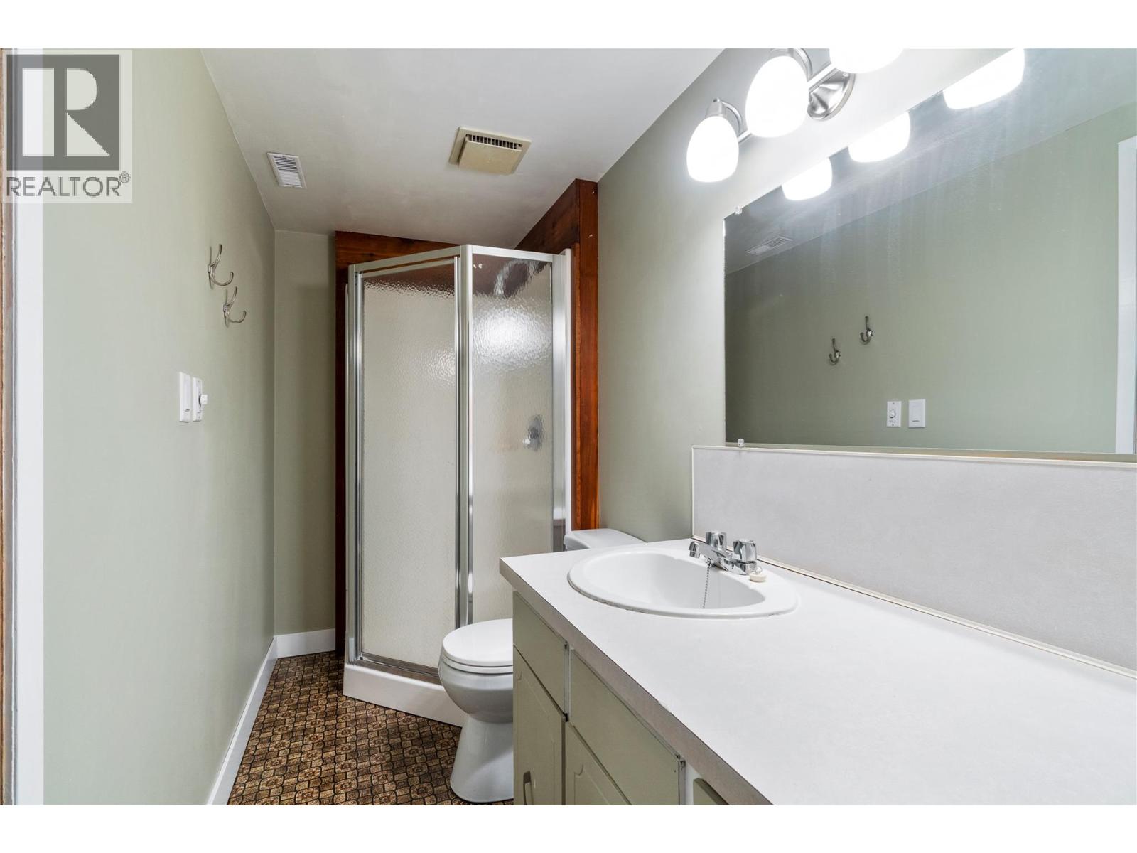 2970 30 Street Ne, Salmon Arm, British Columbia  V1E 3G7 - Photo 22 - 10399739