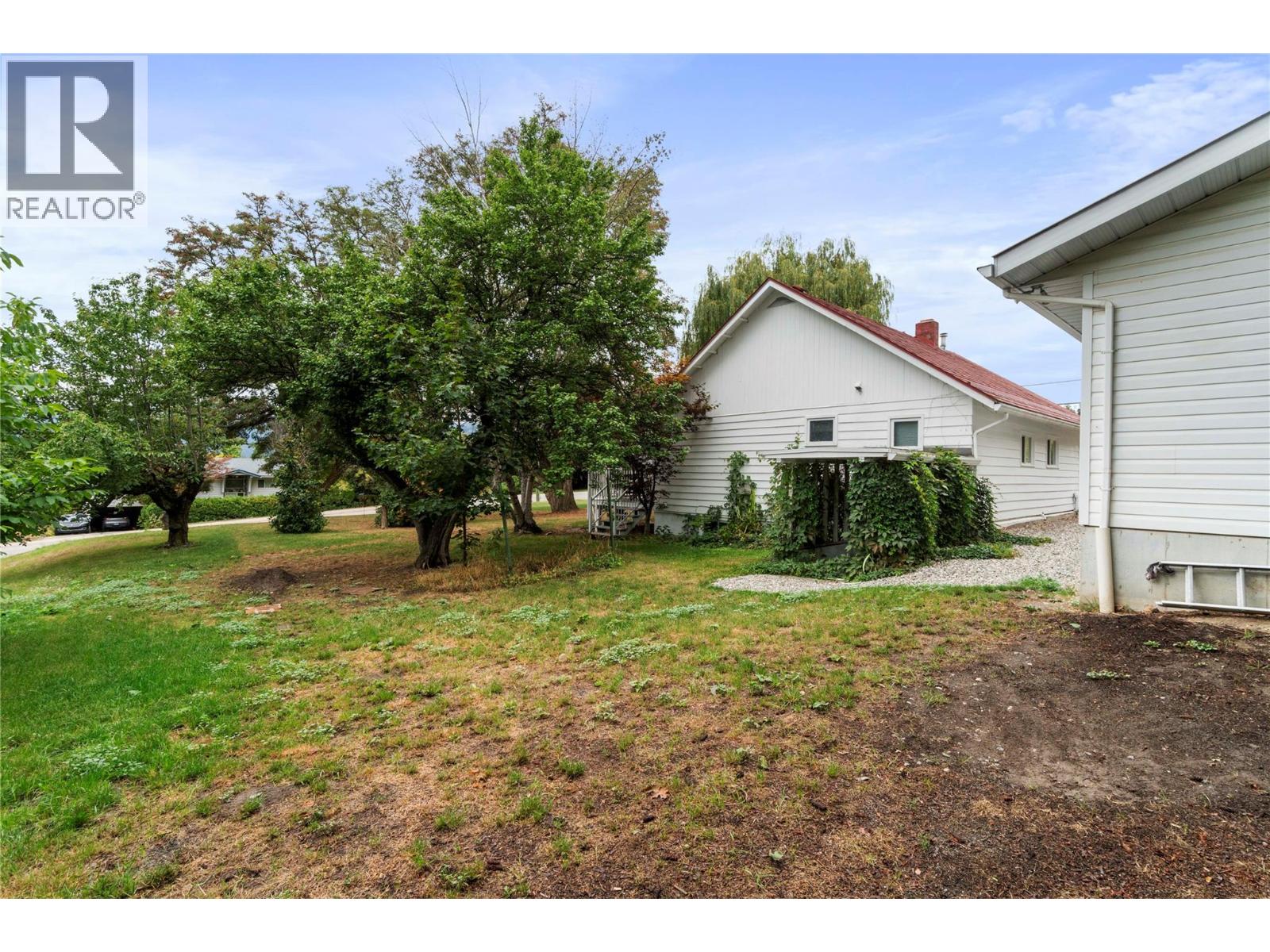 2970 30 Street Ne, Salmon Arm, British Columbia  V1E 3G7 - Photo 33 - 10399739