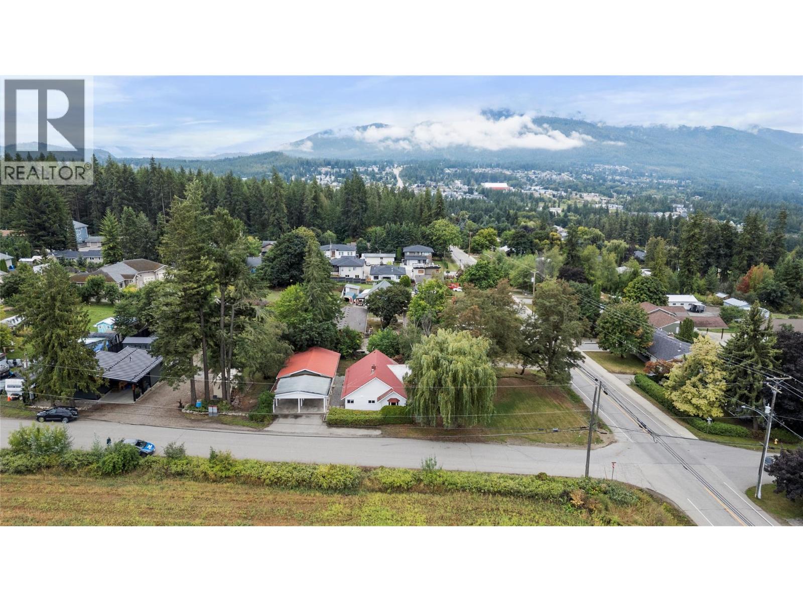 2970 30 Street Ne, Salmon Arm, British Columbia  V1E 3G7 - Photo 35 - 10399739