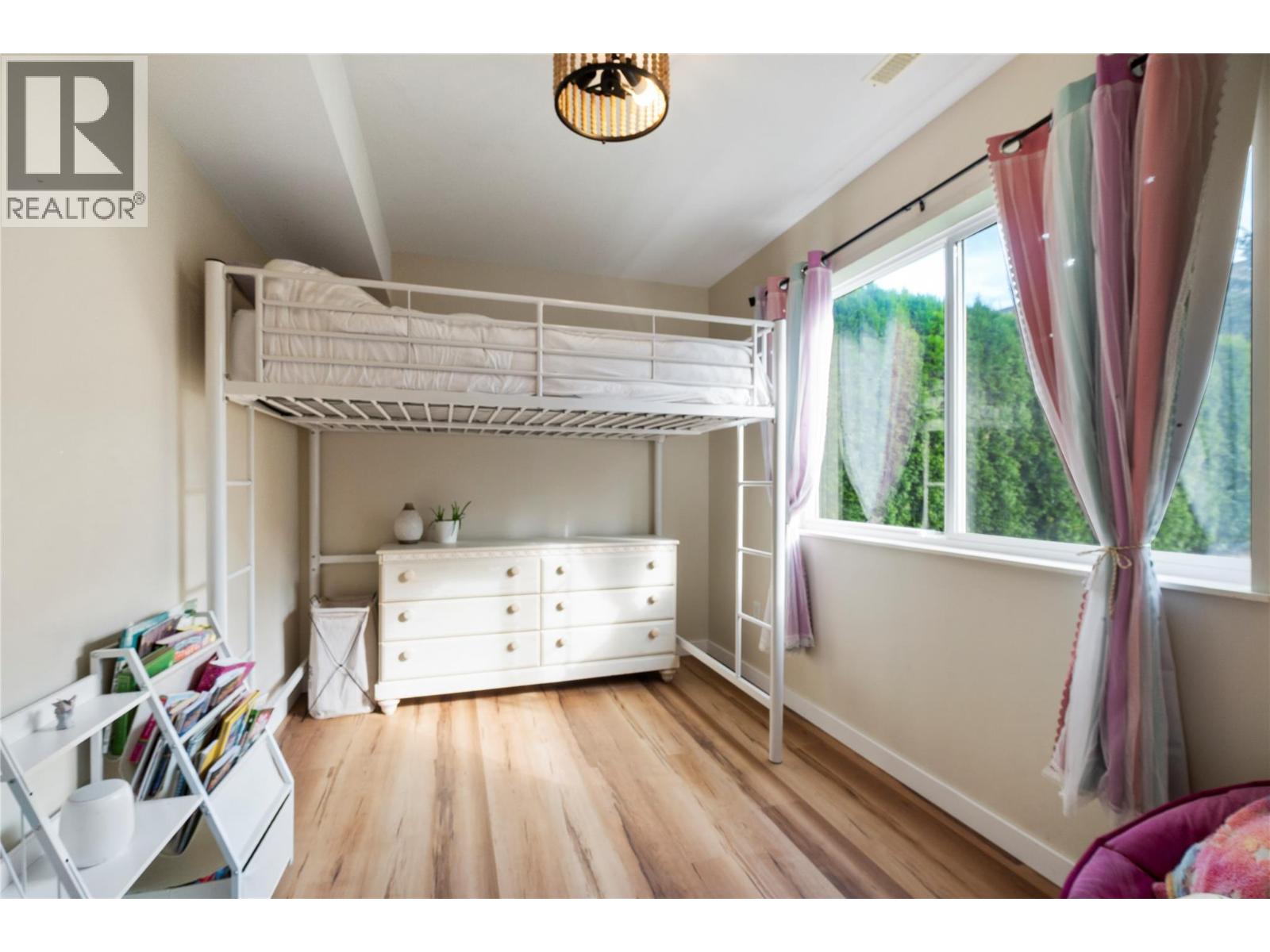 801 20 Street Ne Unit# 16, Salmon Arm, British Columbia  V1E 2R7 - Photo 33 - 10400610
