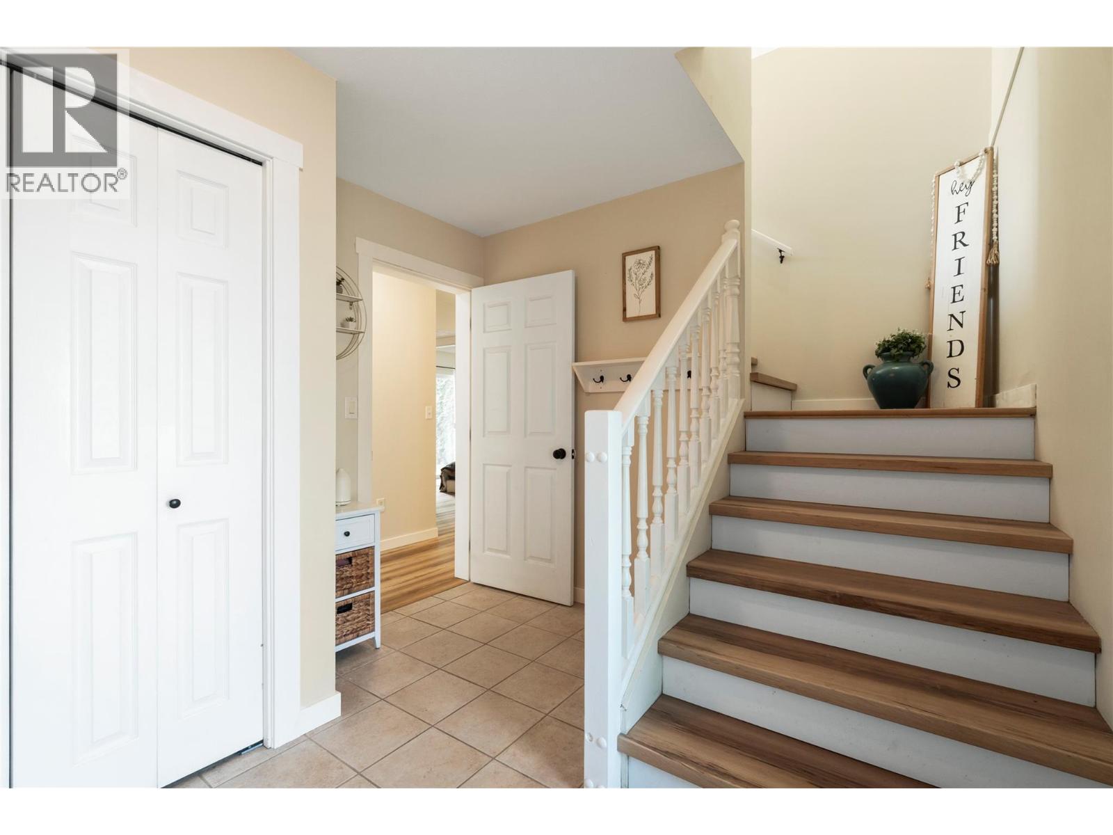 801 20 Street Ne Unit# 16, Salmon Arm, British Columbia  V1E 2R7 - Photo 5 - 10400610