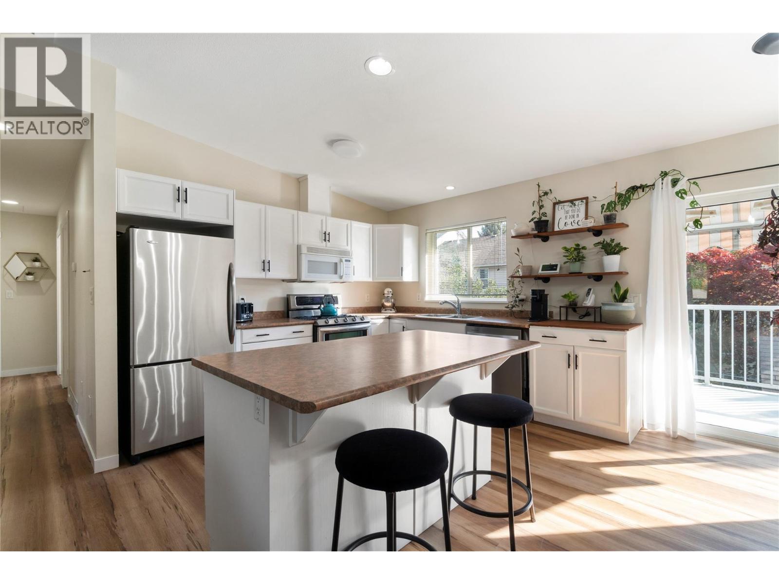 801 20 Street Ne Unit# 16, Salmon Arm, British Columbia  V1E 2R7 - Photo 8 - 10400610