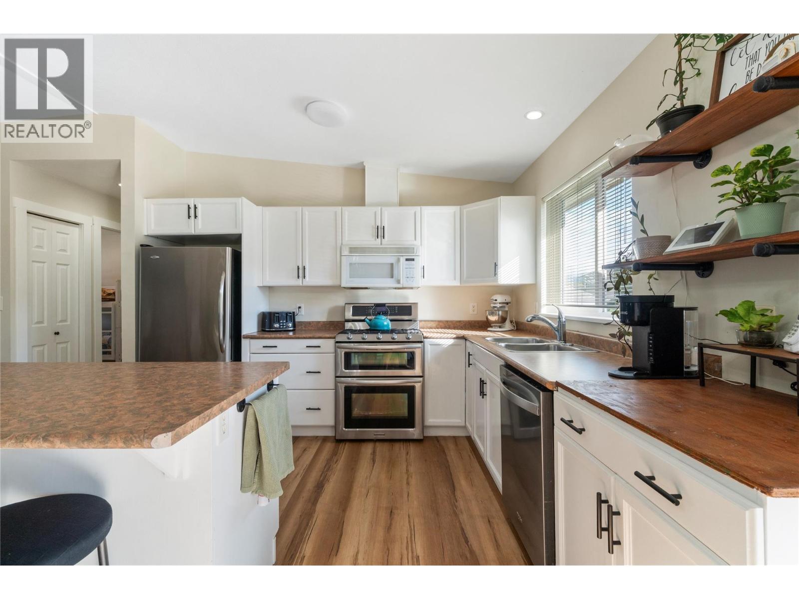 801 20 Street Ne Unit# 16, Salmon Arm, British Columbia  V1E 2R7 - Photo 9 - 10400610