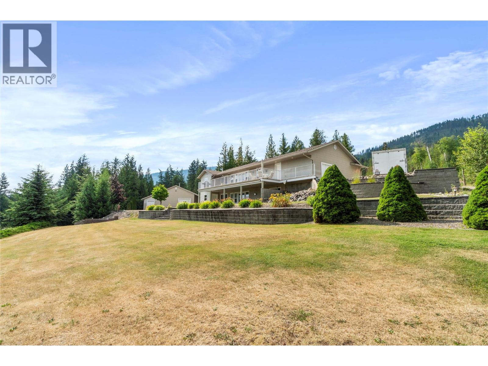1406 Huckleberry Drive, Sorrento, British Columbia V0E 2W1 - Photo 43 - 10403609