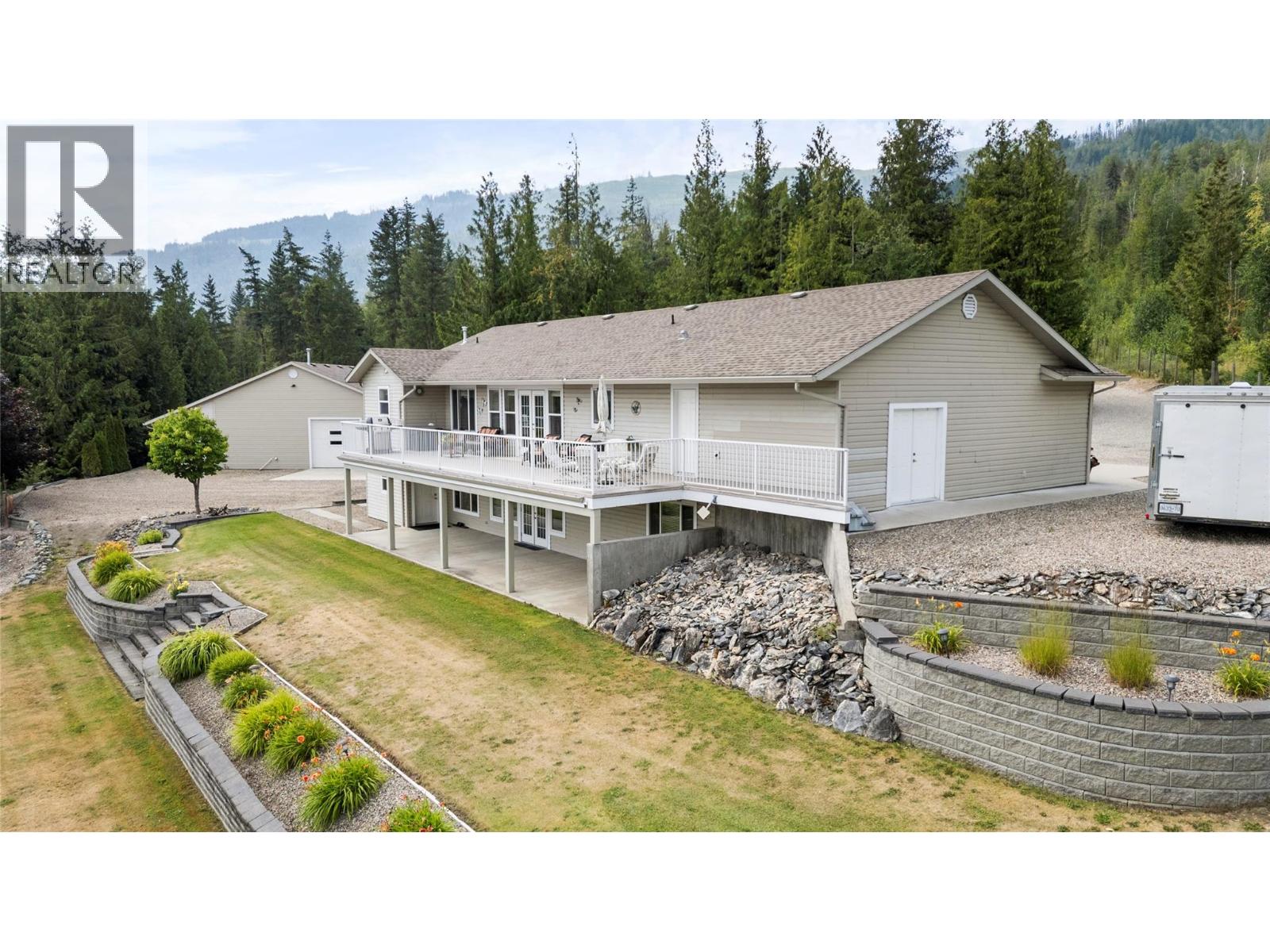 1406 Huckleberry Drive, Sorrento, British Columbia V0E 2W1 - Photo 52 - 10403609